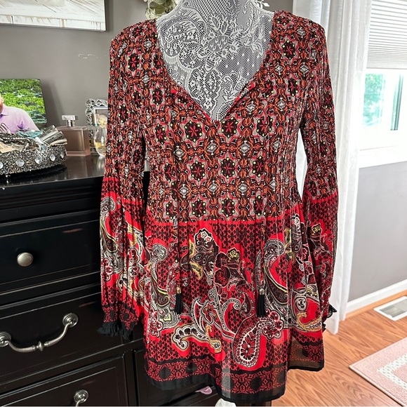 Melissa Paige Boho Peasant Tunic Top Red Paisley Print Long Sleeve Size M - Picture 2 of 16